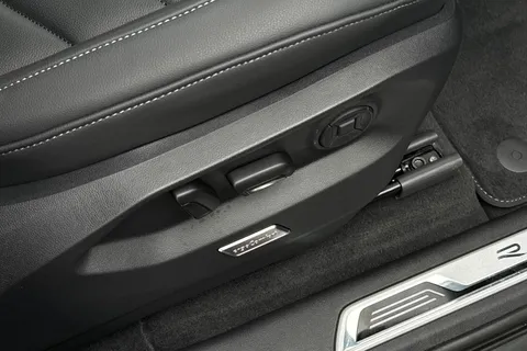 YN75WJU Volkswagen Touareg 3.0 V6 TDI 4Motion 286 Black Edition 5dr Tip Auto, *TOW BAR, ALL WHEEL STEE Thumbnail #37