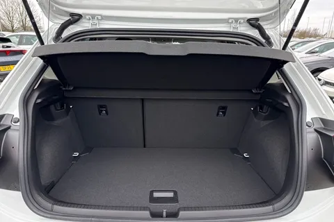 YN75WLJ Volkswagen Polo 1.0 TSI Match 5dr Thumbnail #7