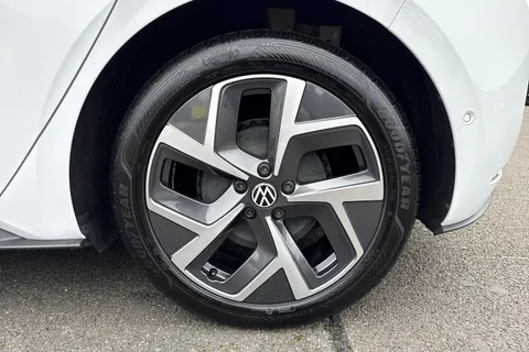 12 of 67 for Volkswagen ID.3 Pro 59kWh Match Auto 5dr