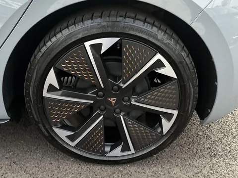 DE74RWW CUPRA Born 240kW e-Boost VZ 79kWh 5dr Auto Thumbnail #7