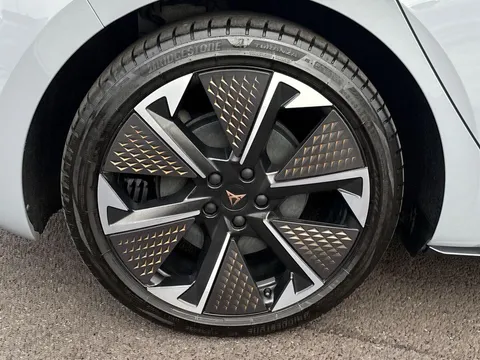 DE74RWW CUPRA Born 240kW e-Boost VZ 79kWh 5dr Auto Thumbnail #24