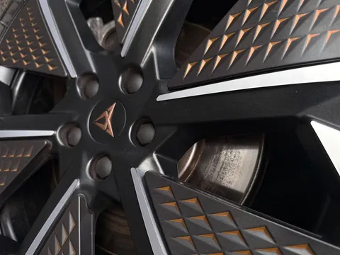 DE74RWW CUPRA Born 240kW e-Boost VZ 79kWh 5dr Auto Thumbnail #28