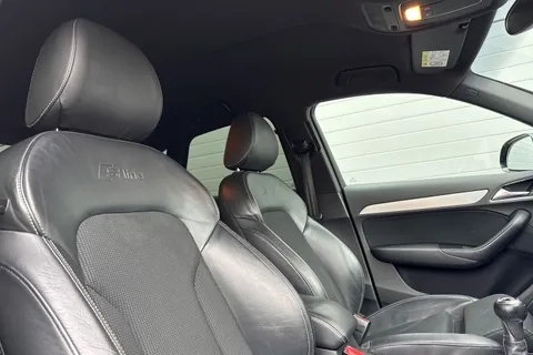 24 of 64 for Audi Q3 2.0 TDI S line Euro 6 (s/s) 5dr