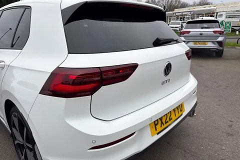 PX22YYO Volkswagen Golf 2.0 TSI GTI 5dr DSG ⭐Winter pack,  19' 'Estoril' Alloys⭐ Thumbnail #9