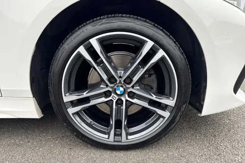 LG20OOY BMW 1 Series 1.5 116d M Sport Euro 6 (s/s) 5dr Thumbnail #10