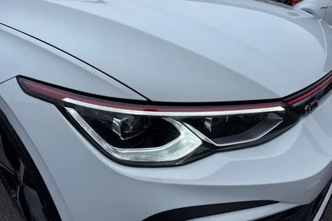 PX22YYO Volkswagen Golf 2.0 TSI GTI 5dr DSG ⭐Winter pack,  19' 'Estoril' Alloys⭐ Thumbnail #30