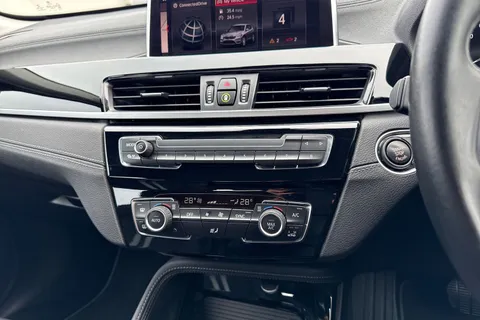 LL70RNE BMW X1 2.0 20i Sport DCT sDrive Euro 6 (s/s) 5dr Thumbnail #56