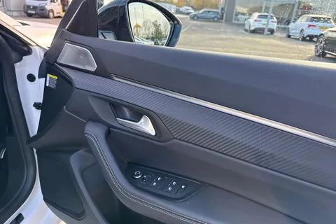 YA69ZMV PEUGEOT 508 1.6 PureTech 225 GT 5dr EAT8 Thumbnail #18