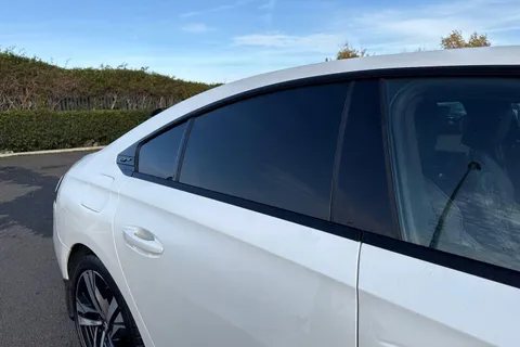 YA69ZMV PEUGEOT 508 1.6 PureTech 225 GT 5dr EAT8 Thumbnail #34