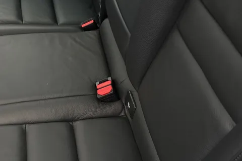 YM72KPF Volvo S60 2.0 B5 MHEV Ultimate Auto Euro 6 (s/s) 4dr Thumbnail #31