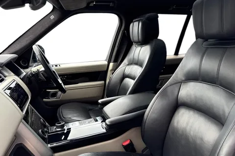 HJ71RMO Land Rover Range Rover 3.0 D350 Autobiography 5dr Thumbnail #3