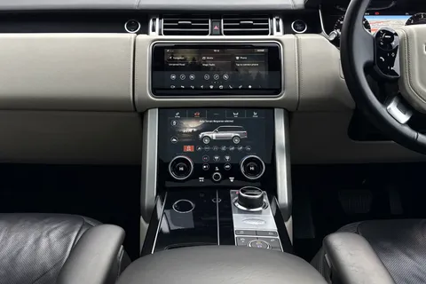 HJ71RMO Land Rover Range Rover 3.0 D350 Autobiography 5dr Thumbnail #15