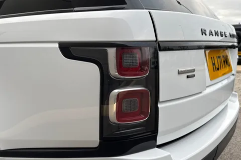 HJ71RMO Land Rover Range Rover 3.0 D350 Autobiography 5dr Thumbnail #20