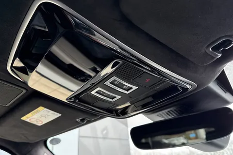 HJ71RMO Land Rover Range Rover 3.0 D350 Autobiography 5dr Thumbnail #24