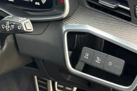 PK22EHJ Audi A6 40 TDI Quattro Black Edition 5dr S Tronic Thumbnail #42