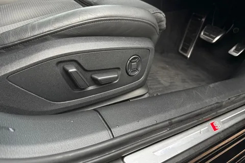 PK22EHJ Audi A6 40 TDI Quattro Black Edition 5dr S Tronic Thumbnail #43