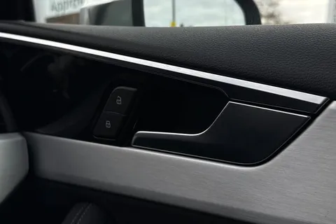 DE71SBU Audi A5 S5 TDI 341 Quattro 5dr Tiptronic Thumbnail #20