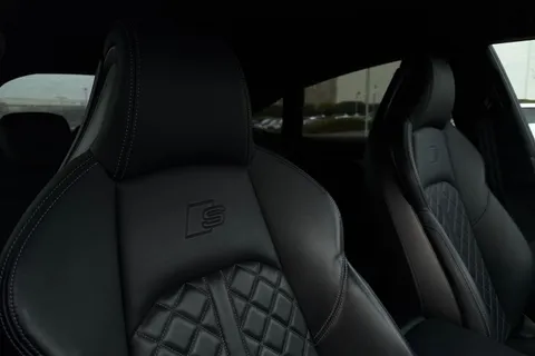 DE71SBU Audi A5 S5 TDI 341 Quattro 5dr Tiptronic Thumbnail #23