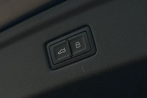 DE71SBU Audi A5 S5 TDI 341 Quattro 5dr Tiptronic Thumbnail #25