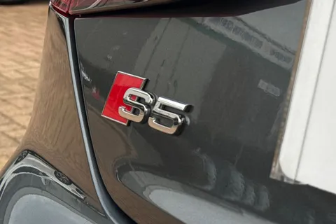 DE71SBU Audi A5 S5 TDI 341 Quattro 5dr Tiptronic Thumbnail #49