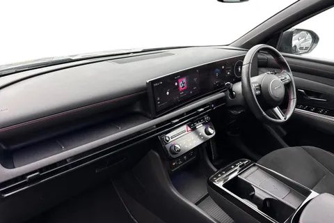 DA24UNP Hyundai Tucson 1.6 T-GDi N Line SUV 5dr Petrol Hybrid Auto Euro 6 (s/s) (215 ps) Thumbnail #15