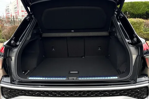  Audi Q3 1.5 TFSI S line S Tronic Euro 6 (s/s) 5dr Thumbnail #7