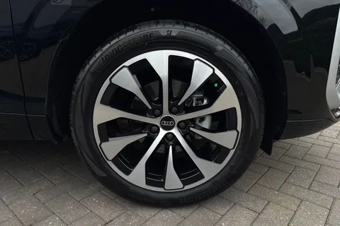  Audi Q3 1.5 TFSI S line S Tronic Euro 6 (s/s) 5dr Thumbnail #13