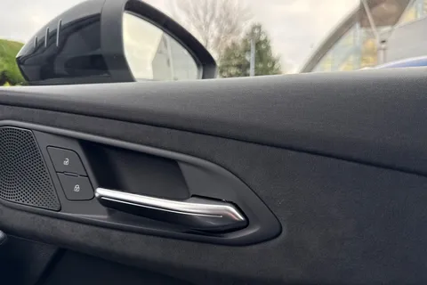  Audi Q3 1.5 TFSI S line S Tronic Euro 6 (s/s) 5dr Thumbnail #21