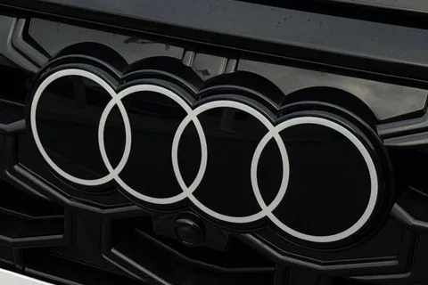  Audi Q3 1.5 TFSI S line S Tronic Euro 6 (s/s) 5dr Thumbnail #46