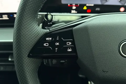  Audi Q3 1.5 TFSI S line S Tronic Euro 6 (s/s) 5dr Thumbnail #59