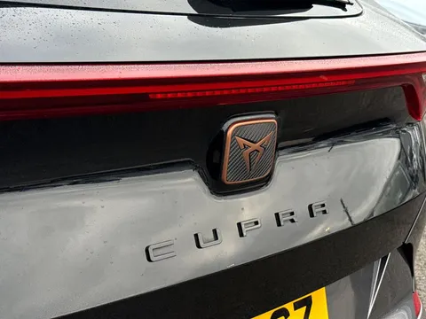 KN74LGZ CUPRA Formentor 1.4 eHybrid 204 V2 5dr DSG Thumbnail #28