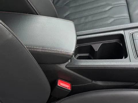 KN74LGZ CUPRA Formentor 1.4 eHybrid 204 V2 5dr DSG Thumbnail #32