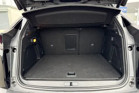 WU71OCE PEUGEOT 3008 1.6 13.2kWh GT e-EAT 4WD Euro 6 (s/s) 5dr Thumbnail #6