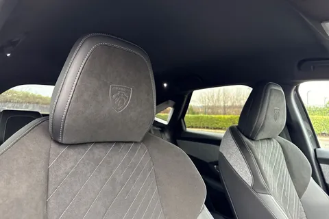 KS74LZM PEUGEOT 3008 1.2 HYBRID GT e-DSC6 Euro 6 (s/s) 5dr Thumbnail #23