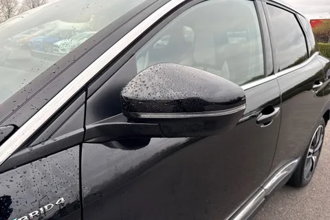 WU71OCE PEUGEOT 3008 1.6 13.2kWh GT e-EAT 4WD Euro 6 (s/s) 5dr Thumbnail #29