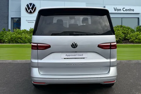 KY22WPA Volkswagen Multivan Multivan Life SWB 218 PS 1.4 eHybrid 6-Speed DSG-NAV Thumbnail #5