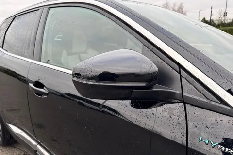 WU71OCE PEUGEOT 3008 1.6 13.2kWh GT e-EAT 4WD Euro 6 (s/s) 5dr Thumbnail #36