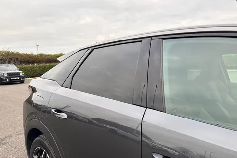 KS74LZM PEUGEOT 3008 1.2 HYBRID GT e-DSC6 Euro 6 (s/s) 5dr Thumbnail #34