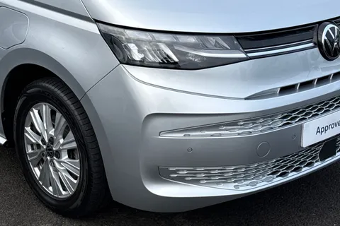 KY22WPA Volkswagen Multivan Multivan Life SWB 218 PS 1.4 eHybrid 6-Speed DSG-NAV Thumbnail #9