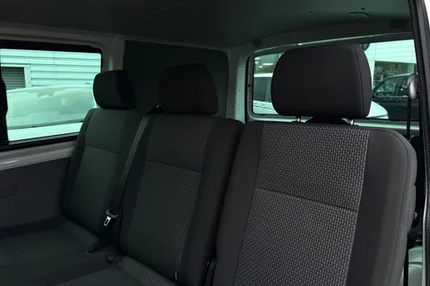 BD74XEY Volkswagen Transporter 2.0 TDI 150 Highline Kombi Van DSG 6 Seats Thumbnail #19