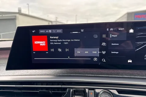 KS74LZM PEUGEOT 3008 1.2 HYBRID GT e-DSC6 Euro 6 (s/s) 5dr Thumbnail #44