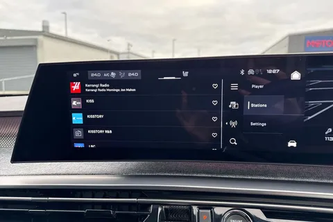 KS74LZM PEUGEOT 3008 1.2 HYBRID GT e-DSC6 Euro 6 (s/s) 5dr Thumbnail #45