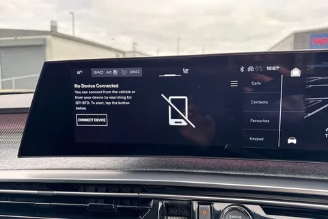 KS74LZM PEUGEOT 3008 1.2 HYBRID GT e-DSC6 Euro 6 (s/s) 5dr Thumbnail #46