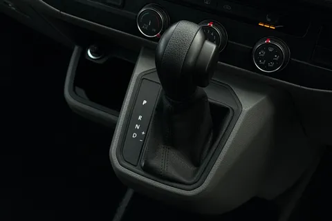 BD74XEY Volkswagen Transporter 2.0 TDI 150 Highline Kombi Van DSG 6 Seats Thumbnail #23