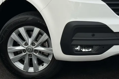 BD74XEY Volkswagen Transporter 2.0 TDI 150 Highline Kombi Van DSG 6 Seats Thumbnail #30