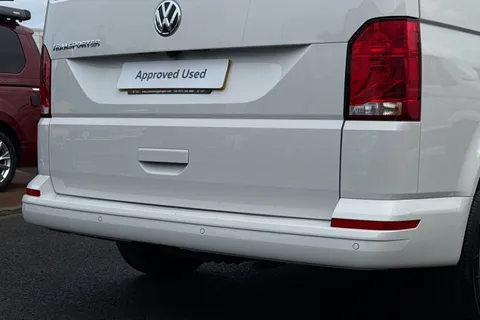 BD74XEY Volkswagen Transporter 2.0 TDI 150 Highline Kombi Van DSG 6 Seats Thumbnail #39