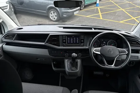 BD74XEY Volkswagen Transporter 2.0 TDI 150 Highline Kombi Van DSG 6 Seats Thumbnail #52