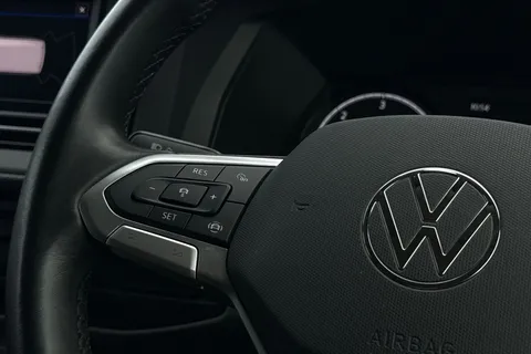 BD74XEY Volkswagen Transporter 2.0 TDI 150 Highline Kombi Van DSG 6 Seats Thumbnail #59