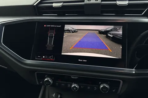 LS73SHV Audi Q3 (O) S line 35 TFSI  150 PS S tronic Thumbnail #42