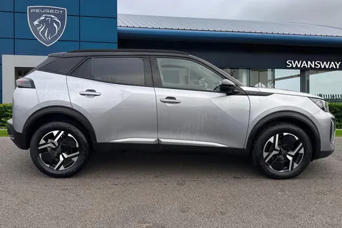 PF73HHN PEUGEOT 2008 1.2 PureTech GT EAT Euro 6 (s/s) 5dr Thumbnail #3